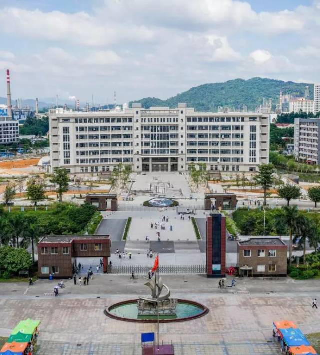 广航海学院图片