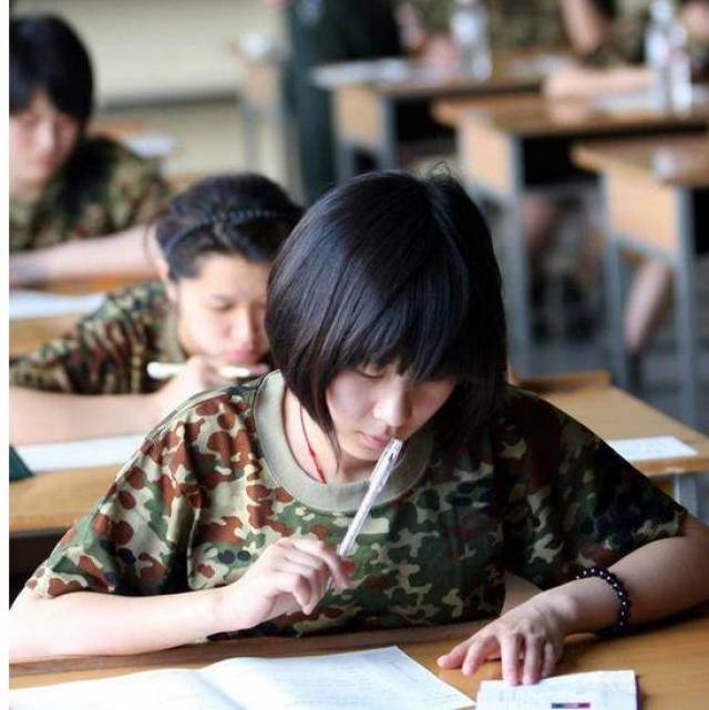 保镳
学考研（警大保镳
学研究生）《保研警校》