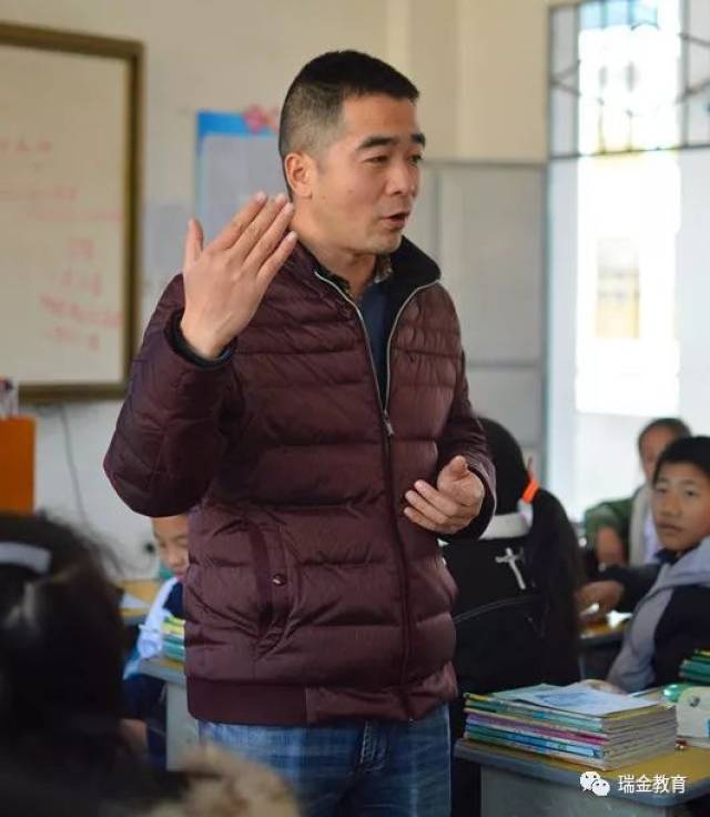 争做"四爱"好园丁|瑞金六中刘先明:坚守平凡,演绎精彩