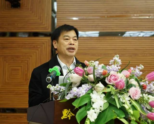 州卫计委主任梁龙甫作重要要求院党委书记,院长张传跃致辞会上,院党委