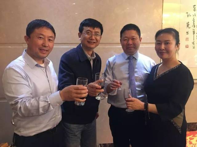 "中国麻醉平台"广州办事处名誉顾问 屠伟峰教授