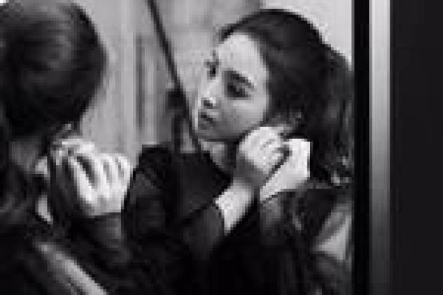 张含韵晒近照美如初恋,以后不能再叫"娃娃脸美女"了