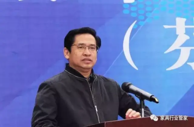 江西省人大代表,南康区区长何善锦(资料图)