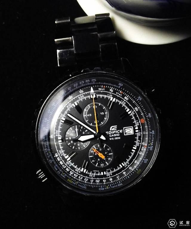 LCW-M300--有一个太阳能光动能手表是什么感