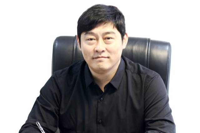 中科人物志—中科控股副总裁,地产集团总裁郑旭东:专业铸就未来平台