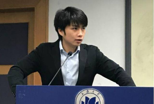 「神探苍坑爹集锦」龟龟~张韶涵男友曝光,竟然是普普通通李晓峰?