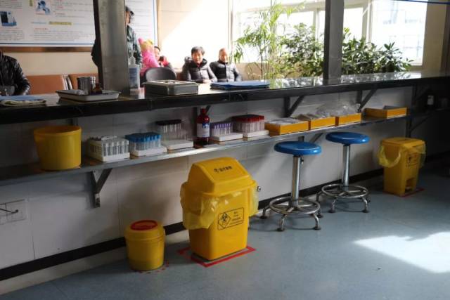 试剂摆放更方便使用