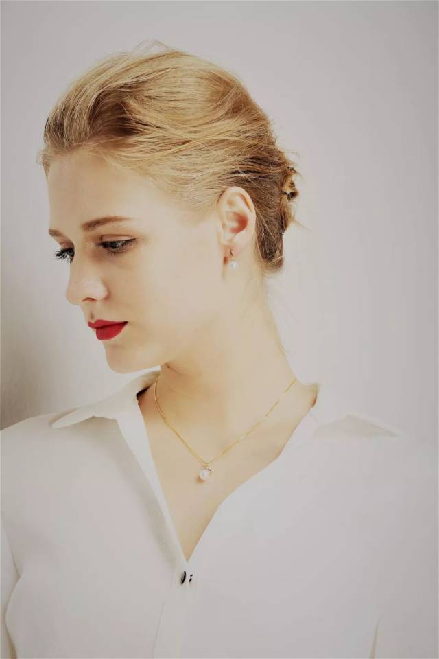 为什么越来越多的年轻姑娘喜欢佩戴珍珠了?因为她们get了这些戴法!