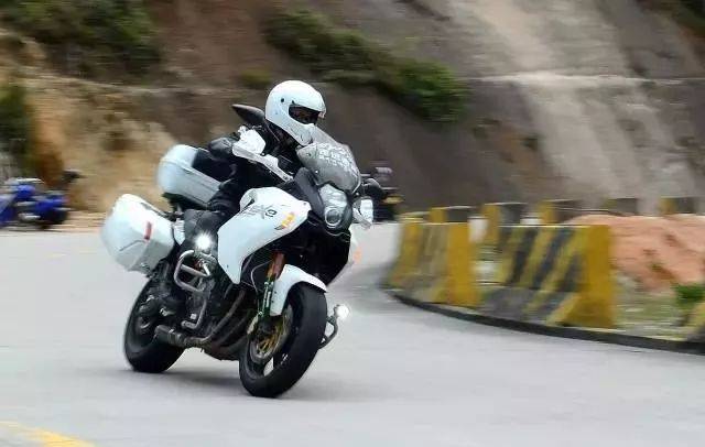 【车迷部落】龙巡天下——大头黄巡600真心不便宜!