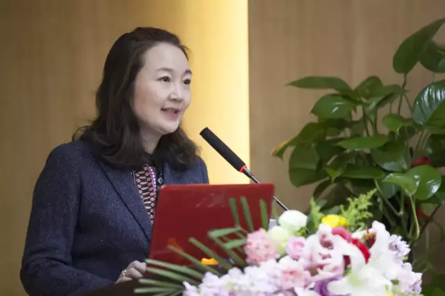 北京护理学会秘书长李春燕在致辞中说,新生儿的各个器官,系统发育都不