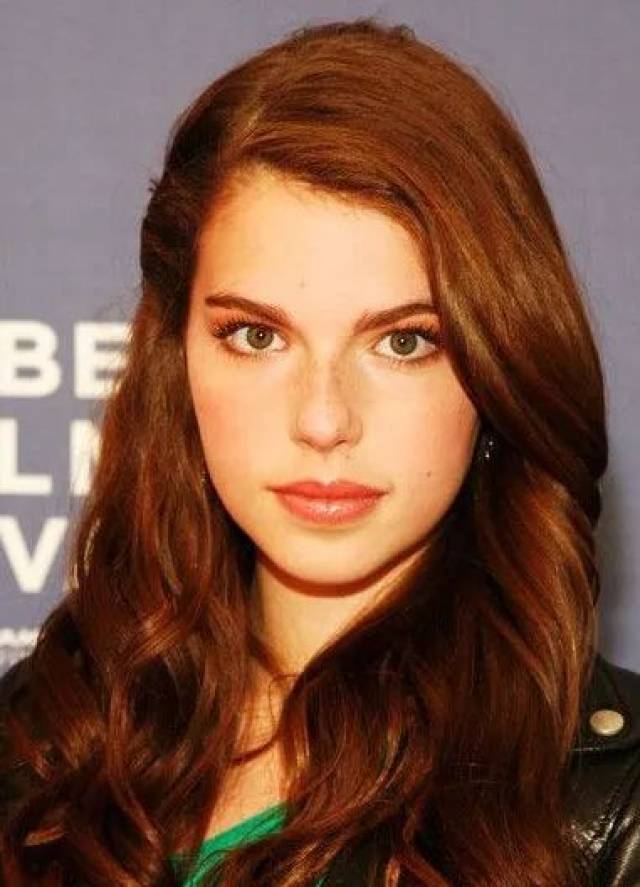 揭秘乔布斯小女儿:马术冠军 学霸