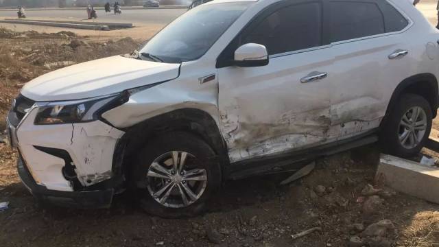 突发车祸!乐平奥迪面目全非,车主目前状况未知.