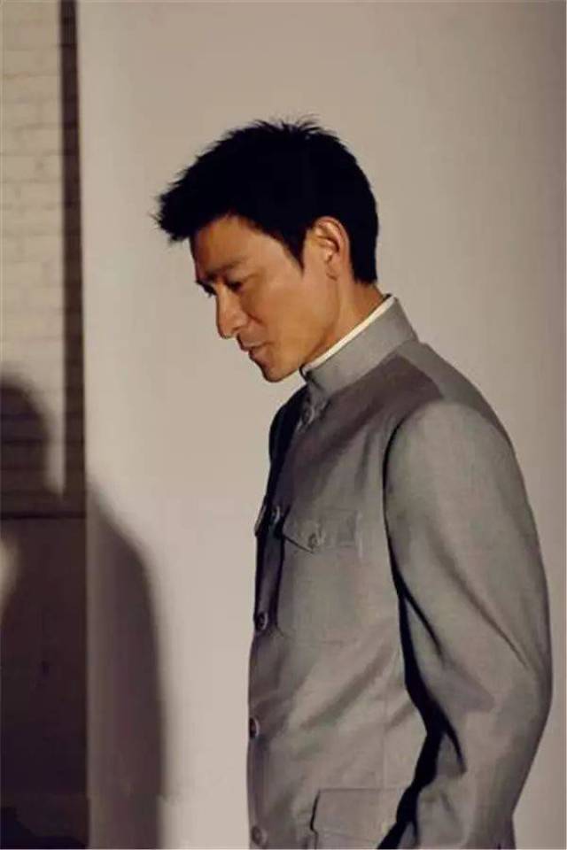 中山装,从民国红到现代