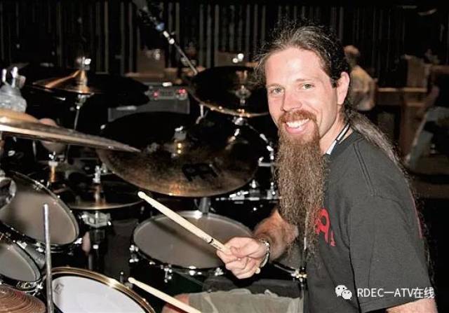 看現場 | 自學成才的大師級鼓手——lamb of god 鼓手 chris adler