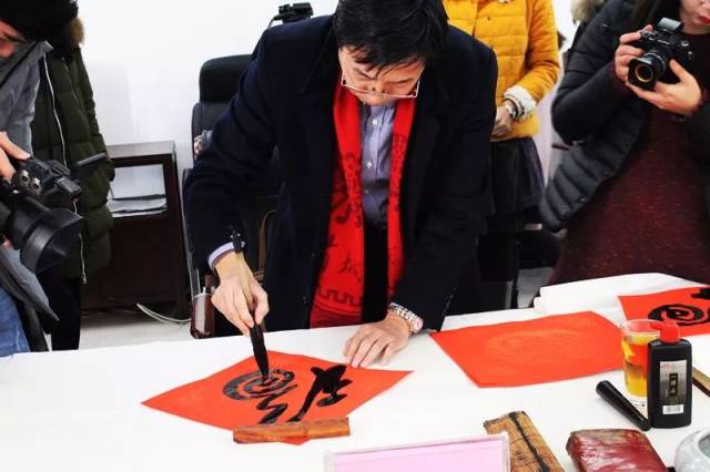 书法研究会的著名书法家: 薛文法,郭思源,史根之,郭欣,毛成利,郑西乾