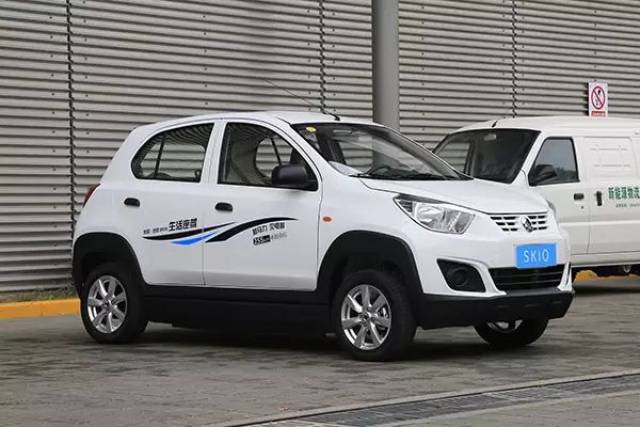 过年走亲访友,你值得拥有----东风纯电动时空er30