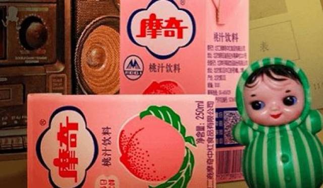 黄牛高价倒卖怀旧饮料 69元一箱的桃汁被炒到150
