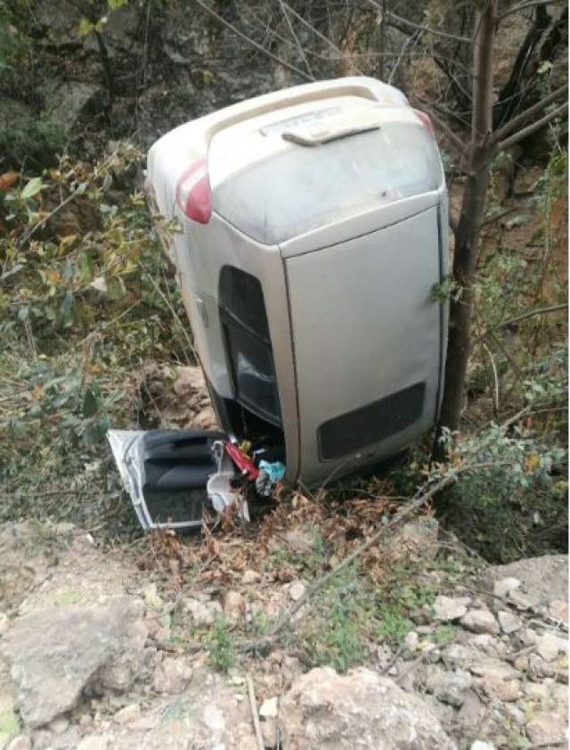 2018年2月7日,李某,男,28岁,驾驶云fe91xx号普通小型客车由华宁驶往华