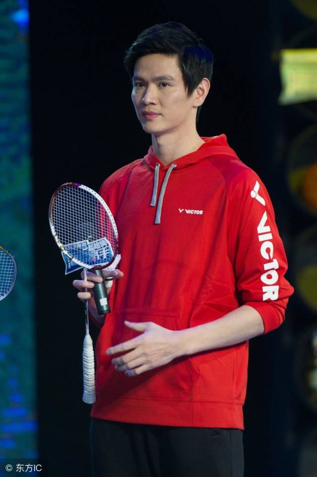 前中国羽毛球运动员鲍春来