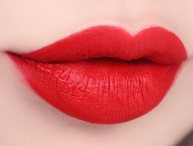 女人一生一定要有的正红色口红!每一支都好想要啊啊啊啊