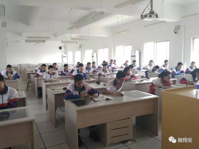 注意!厦门工商旅游学校翔安分校招聘 报名时间