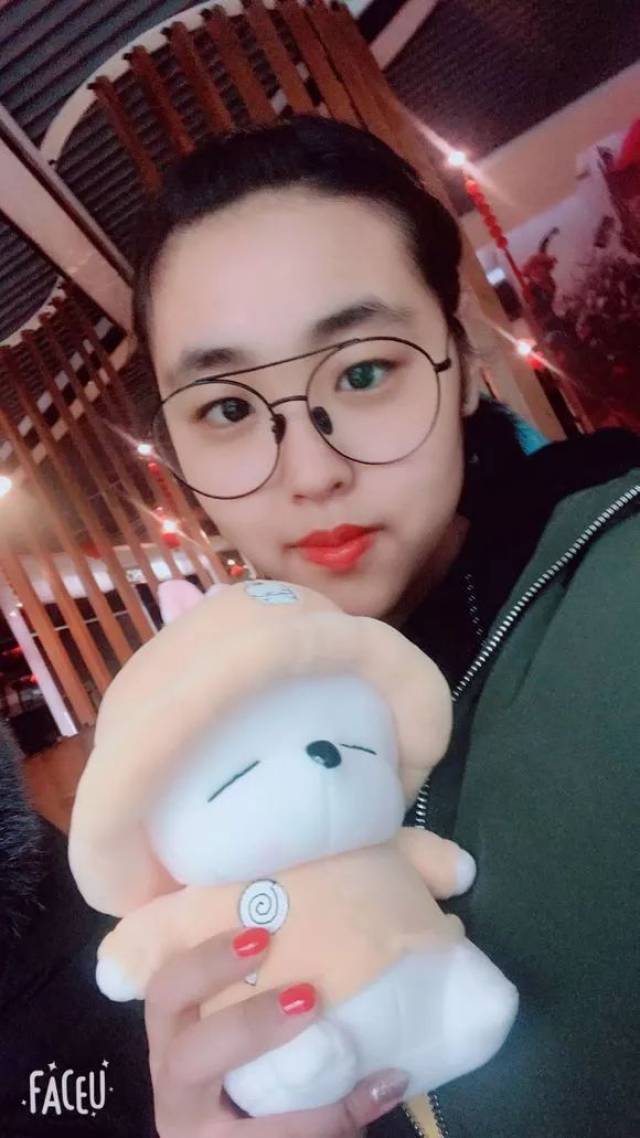 【微封面】掌上英山第432期封面人物:刘静然(红山镇人)