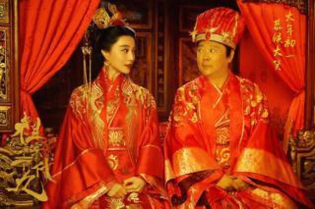 祖宗十九代最新影评!相声拼凑起来的大电影,谁