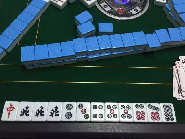 2,问答题:清一色和混一色的区别