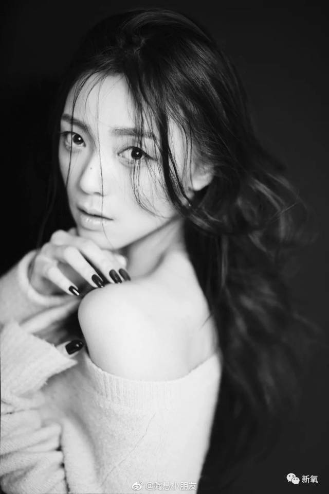 她是中国第一部女版古惑仔,也学杨幂来削骨,效