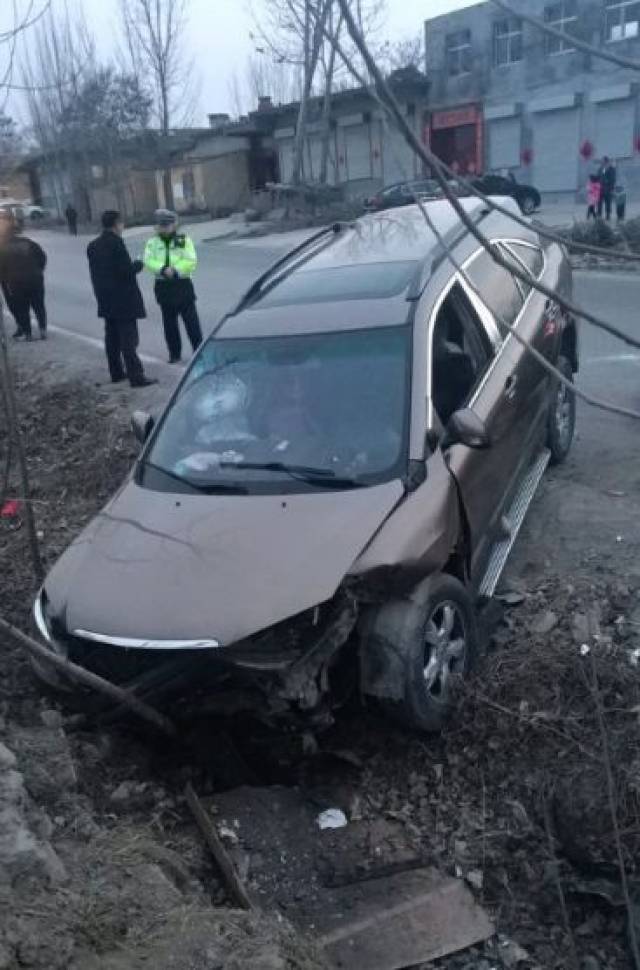 大过年的长清连发多起车祸