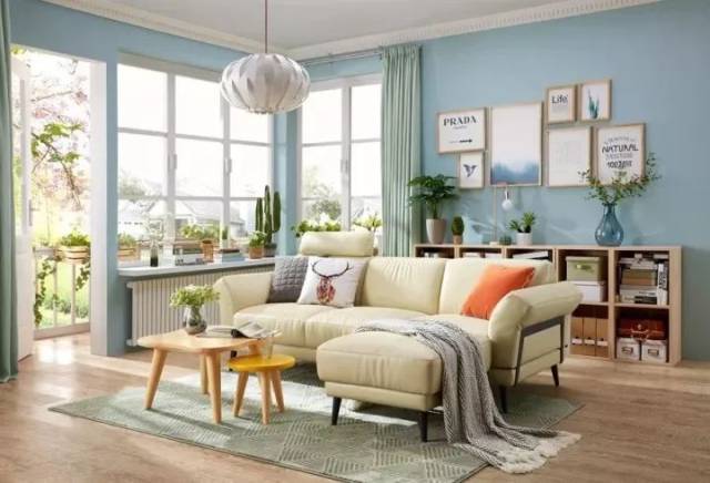小户型空间少,客厅要怎么摆放沙发才合理呢?