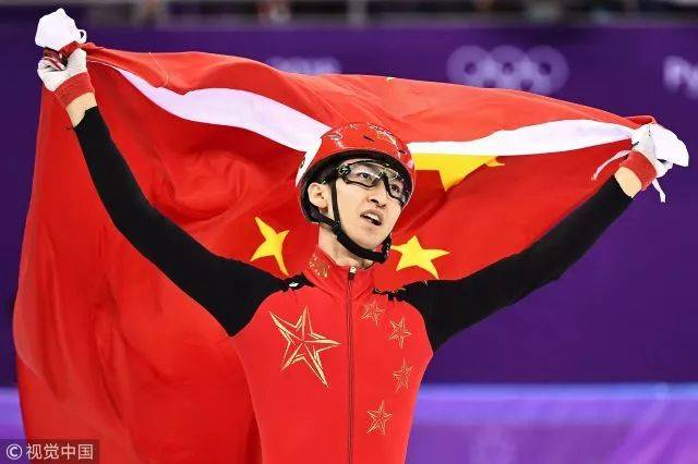 一金一银,武大靖平昌扬威!拿下中国冬奥首金,两破世界纪录!