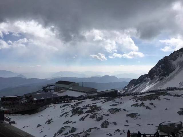 玉龍雪山