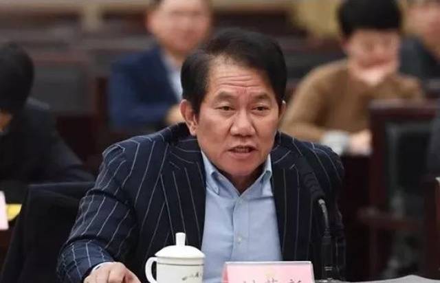 刘革新  四川科伦实业集团有限公司董事长