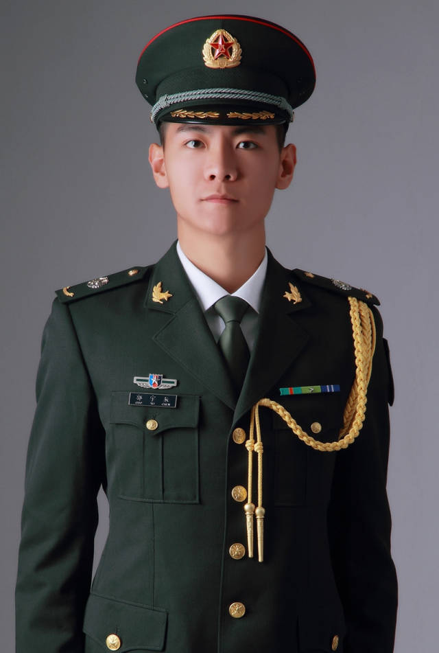 中国陆军帅气图片