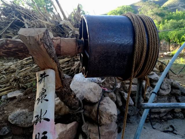 老水井在诉说着时代的故事.