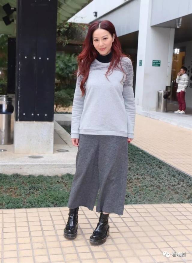 【14巴港女上身】滕丽名疯狂丧掴阿仔