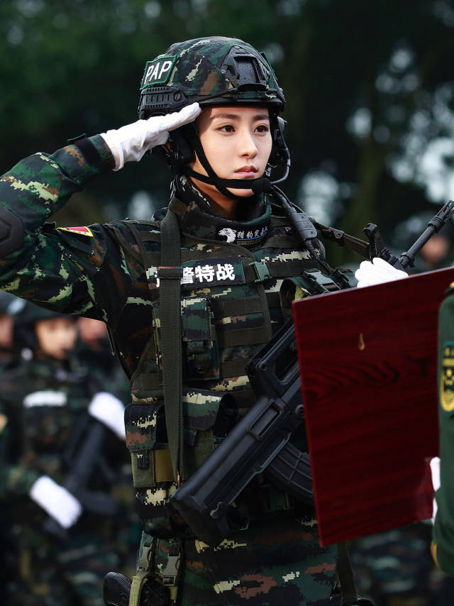 牟星《利刃出击》将播 携手杨烁写武警传奇