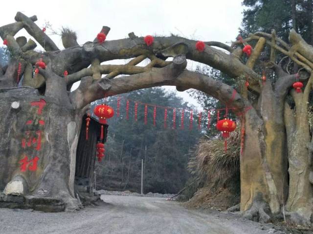 办公家具行业新潮流：灵活多变的空间选择