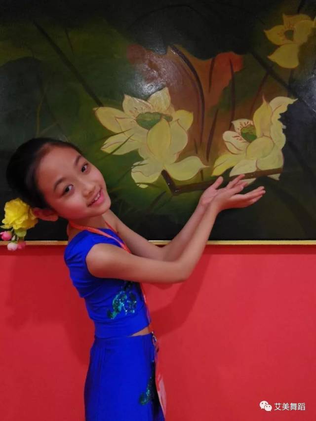 艾美小明星--本届北京"德艺双馨"全国赛一等奖 王子萌