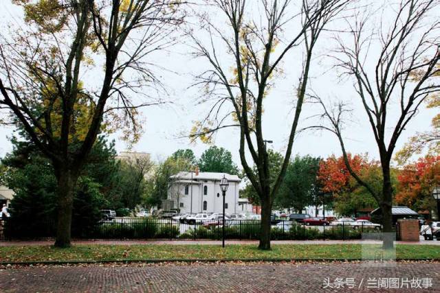 遇刺身亡的美国总统林肯,为何在最伟大总统评