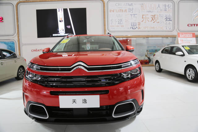 雪铁龙天逸,雪铁龙c4世嘉,雪铁龙c3-xr,你选谁?