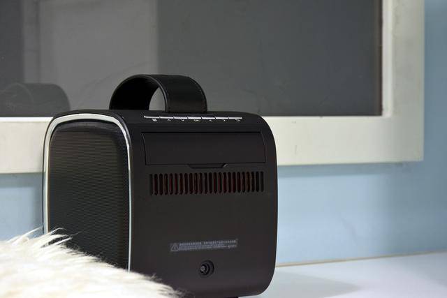 1080p全高清 自动对焦 左右矫正 ar音箱,酷乐视r4s体验测评