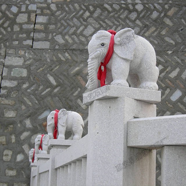 家宅围墙石柱上的小石象有什么意义?