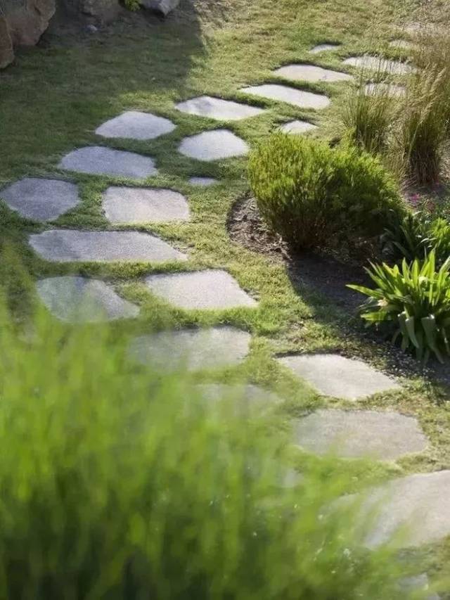 汀步?可不仅仅拘泥于规整的方格喔!