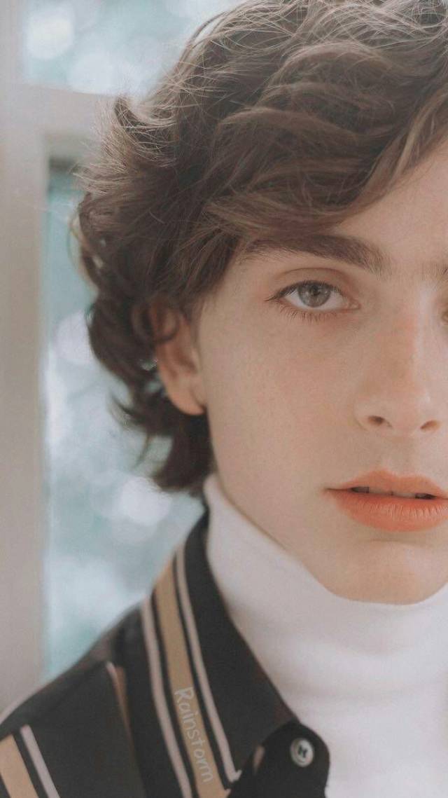 没拿奥斯卡影帝依然是黑马!95后的甜茶不仅颜值演技双优还是个学霸