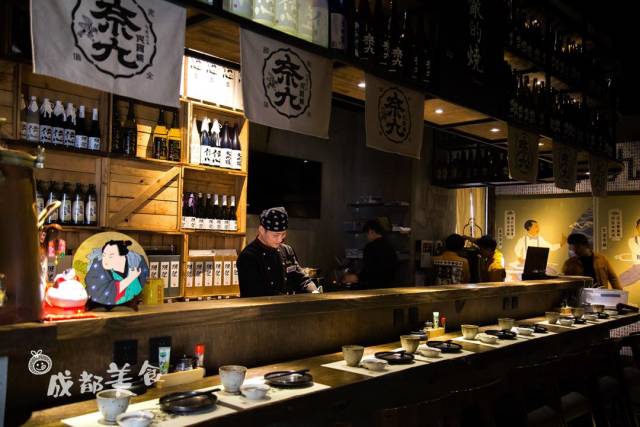 解忧杂货铺日料店,门都进不去!