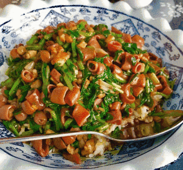 推荐菜品:海肠捞饭,海鲜疙瘩汤,海鲜豆腐盒