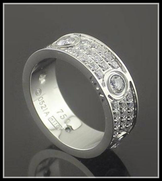 市面上那些私人定制高仿卡地亚love满天星戒指