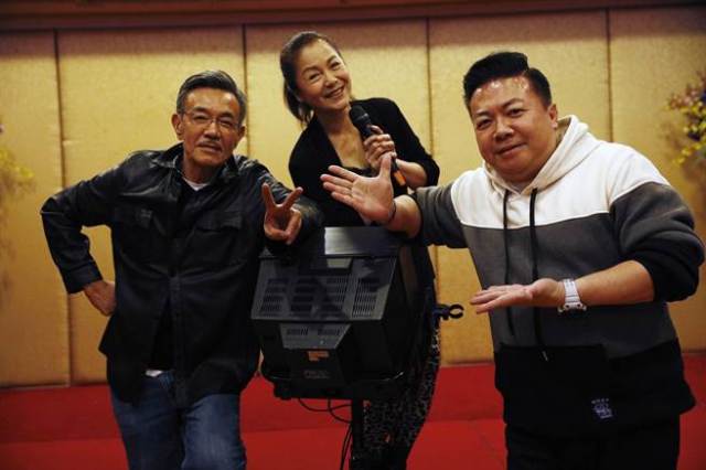 潘丽丽离婚10年仍单身!相亲3次被打枪理由都一样:养不起!